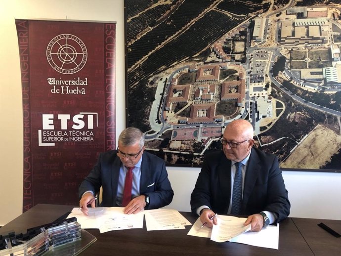 Renovación del convenio entre la Fundación Atlantic Copper y la Escuela Técnica Superior de Ingeniería (ETSI) de la Universidad de Huelva.