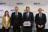 BBVA cree que subir el IBI a las segundas residencias es mejor solución que prohibir la compraventa a no residentes