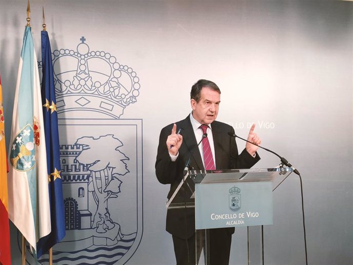 Abel Caballero, alcalde de Vigo, en una rueda de prensa en el Ayuntamiento olívico.