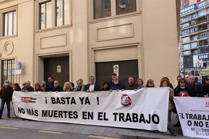 Archivo - Imagen de archivo de una concentración de UGT y CCOO en Málaga.