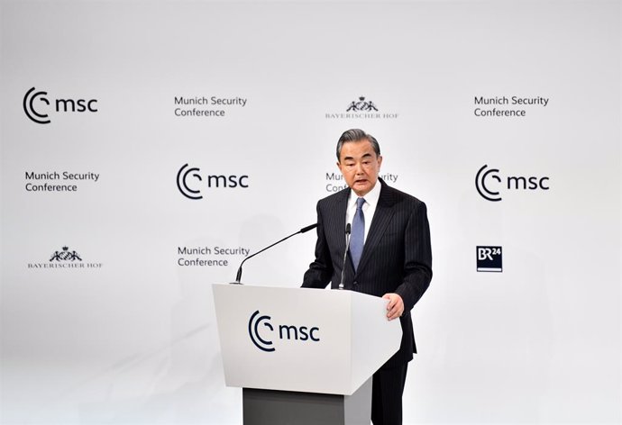 Wang Yi, responsable de la diplomacia china, participa en la Conferencia de Seguridad de Múnich