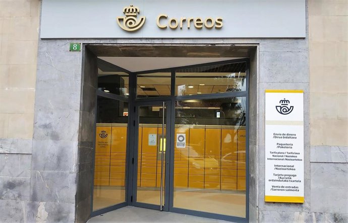 Citypaq de la oficina principal de Correos de Barakaldo.
