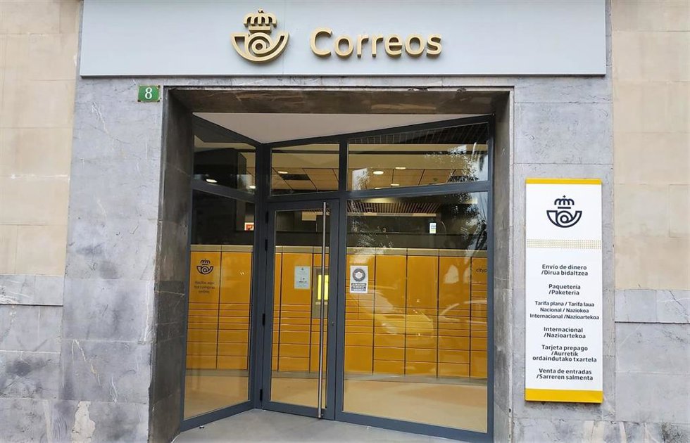 Citypaq de la oficina principal de Correos de Barakaldo.