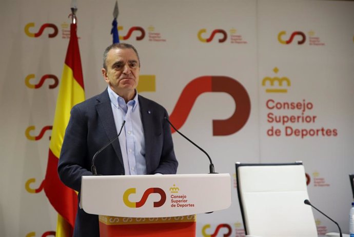 El presidente del CSD y de la Fundación Deporte Joven, José Manuel Franco, en la inauguración del foro sobre la figura del responsable de la protección del menor en las entidades deportivas celebrada en Madrid.