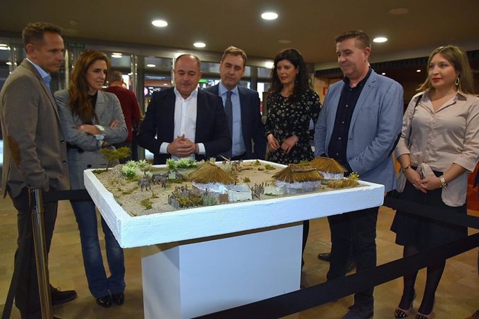 El presidente de la Diputación, Santi Cabañero, ha participado este martes en la presentación pública del Proyecto 'El Acequión'.