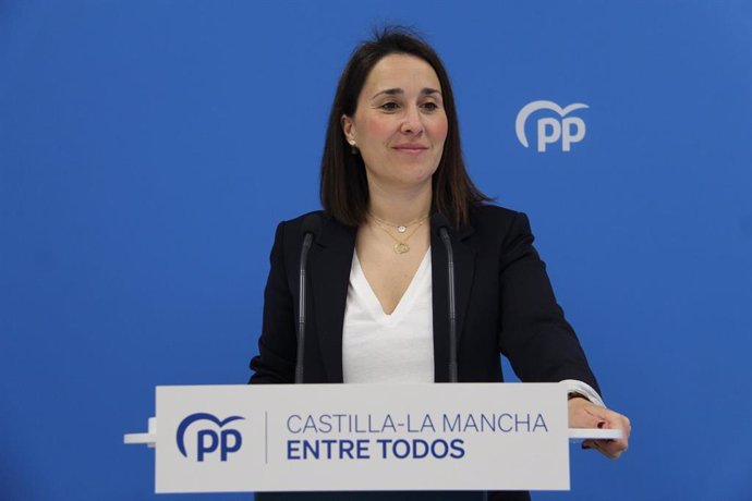 La secretaria general del Grupo Popular en la Diputación de Toledo y candidata del PP a la Alcaldía de Illescas, Alejandra Hernández.