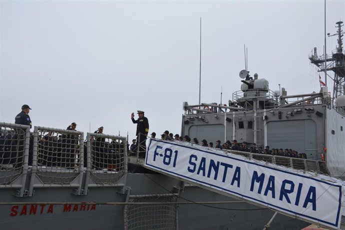 Archivo - La fragata 'Santa María' parte de la Base Naval de Rota (Cádiz) para incorporarse a la 'Operación Atalanta'