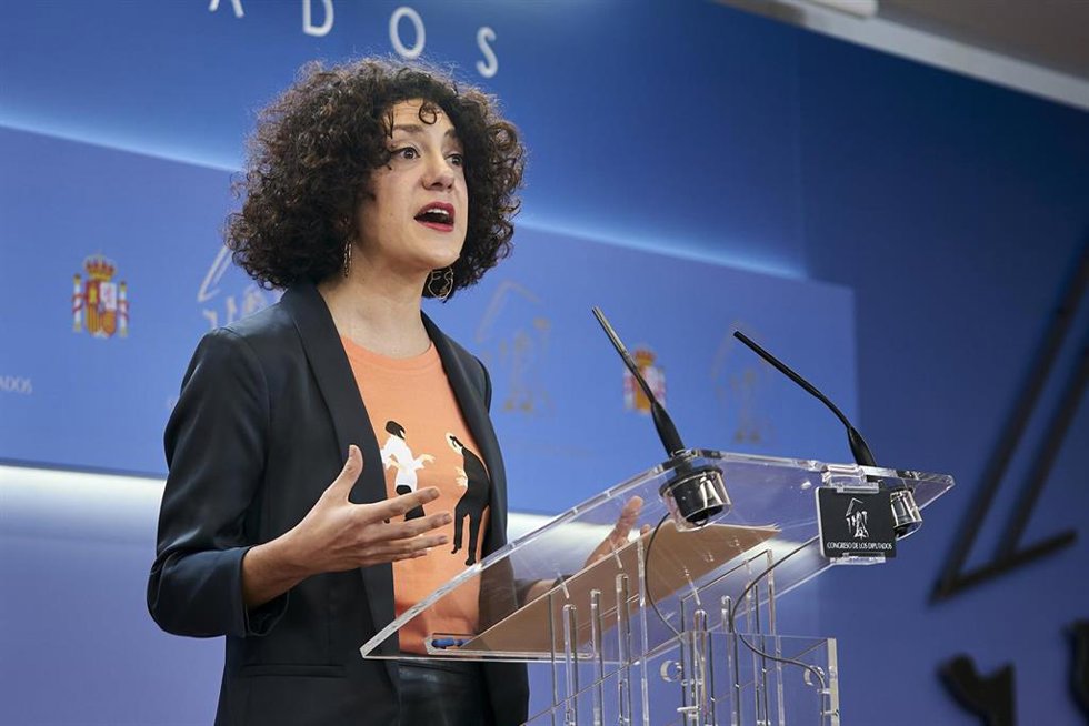 Archivo - La diputada de Unidas Podemos y portavoz de En Comú Podem en el Congreso, Aina Vidal, durante una rueda de prensa en el Congreso de los Diputados.