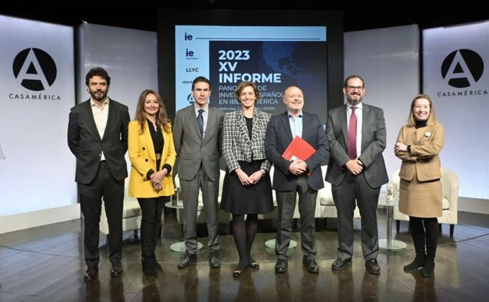 Presentación del decimoquinto 'Informe de Inversión Española en Iberoamérica' desarrollado por IE University, Auxadi, LLYC e Iberia, con la colaboración de Casa de América.
