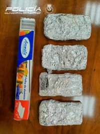 Detenidas dos menores por robar móviles de alta gama a sus compañeros de instituto en Carabanchel