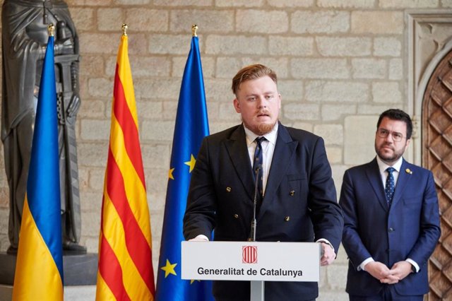 El premio Sájarov 2022, Yaroslav Bozhko, en una comparecencia junto con el presidente de la Generalitat, Pere Aragonès, en el Palau de la Generalitat