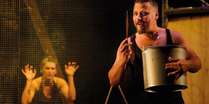 El Centro Cultural Miguel Delibes acoge este sábado el espectáculo 'Sin Miedo' de la compañía 'Maintomano'.