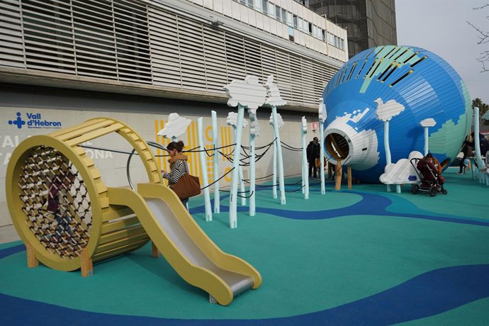 La nova zona de jocs a l'Hospital Vall d'Hebron de Barcelona