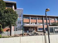 El IES de Mislata pide "sosiego" y destaca los contactos con Educación para arreglar su "difícil situación"