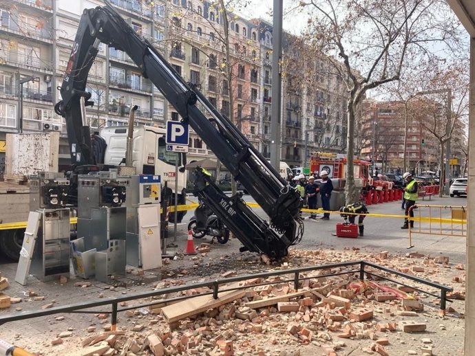 Imagen del balcón precipitado
