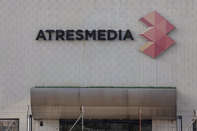 Archivo - Logo de Atresmedia en su sede social en Madrid