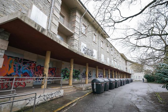 Fachada exterior del edificio que albergará el Centro Internacional de Acogida de Refugiados en Vitoria