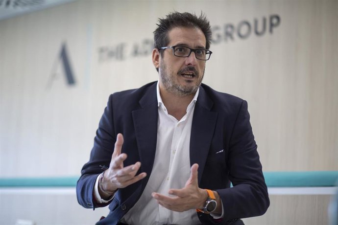 Archivo - Iker Barricat, director general de Adecco España.