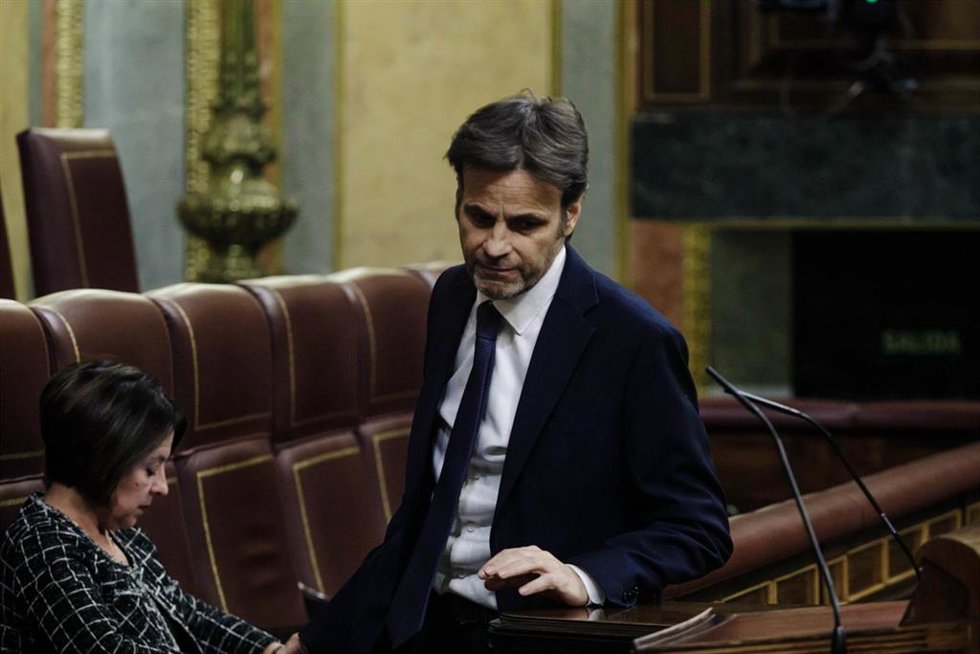 El presidente del grupo parlamentario de Unidas Podemos y En Comú Podem en el Congreso, Jaume Asens, durante una sesión plenaria en el Congreso de los Diputados, a 14 de febrero de 2023, en Madrid (España).