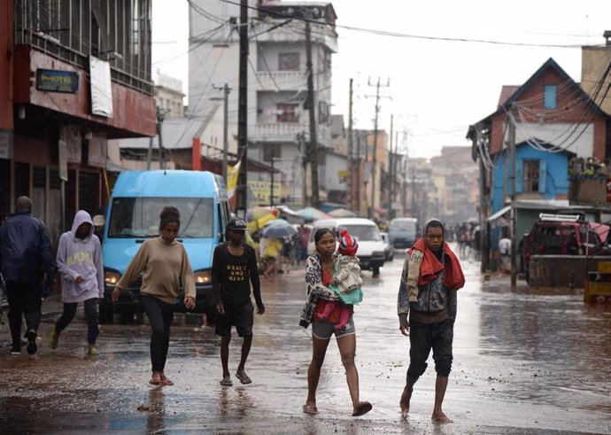 Archivo - Paso del ciclón Batsirai por Madagascar en febrero de 2022