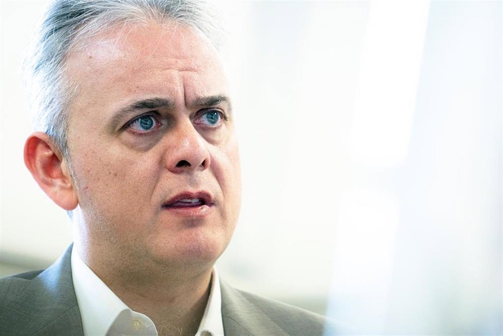 El vicepresidente segundo de la Generalitat y candidato de Podem a su Presidencia, Héctor Illueca, durante una entrevista para Europa Press
