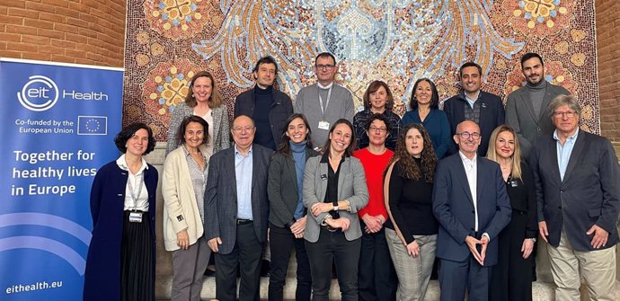 El Grupo Estratégico del proyecto, formado por catorce expertos pertenecientes a organizaciones públicas y privadas de ámbito estatal y autonómico, liderará la iniciativa, con la coordinación de EIT Health Spain.