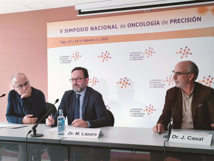 Presentación del V Simposio Nacional de Oncología de Precisión, que se celebra en Vigo el 23 y 24 de febrero de 2023.