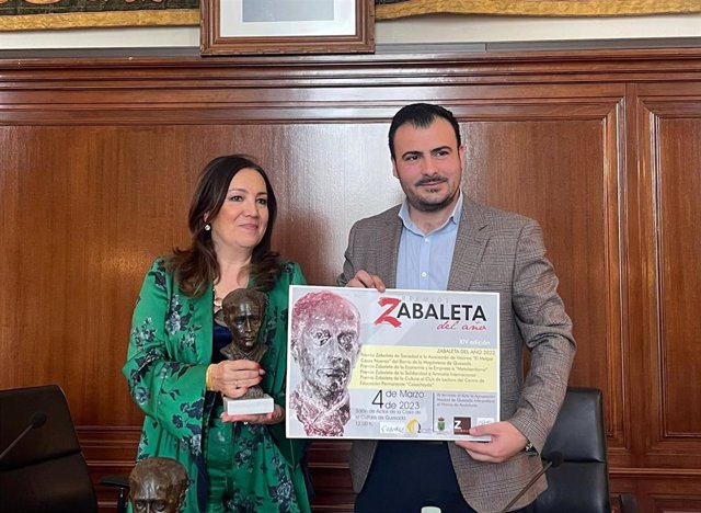 Catalina Madueño y José Luis Vílchez en la presentación de los Zabaleta 2022
