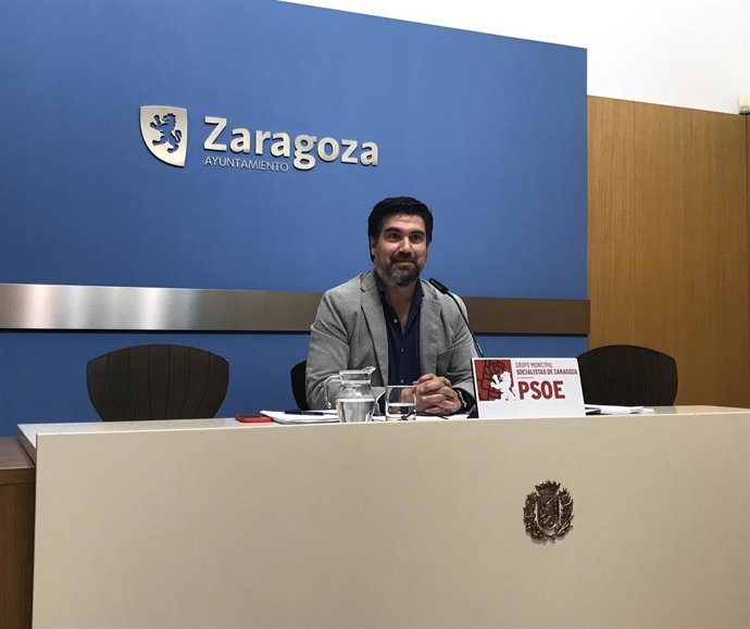 El concejal del grupo municipal del PSOE en el Ayuntamiento de Zaragoza, Horacio Royo,