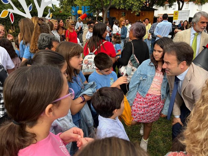 El delegado de Desarrollo Educativo y Formación Profesional de la Junta en Huelva, Carlos Soriano.
