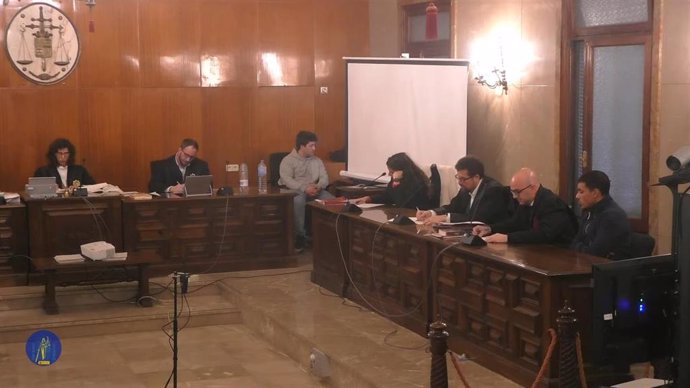 Archivo - La Sala del Jurado, durante la lectura del veredicto del juicio por la muerte de un joven marroquí en Calas de Mallorca en 2021.