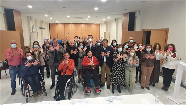 Jornadas 'Ni raras ni diferentes, ponte en su piel'