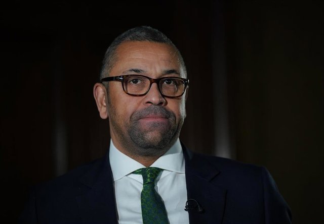 El ministro de Exteriores de Reino Unido, James Cleverly