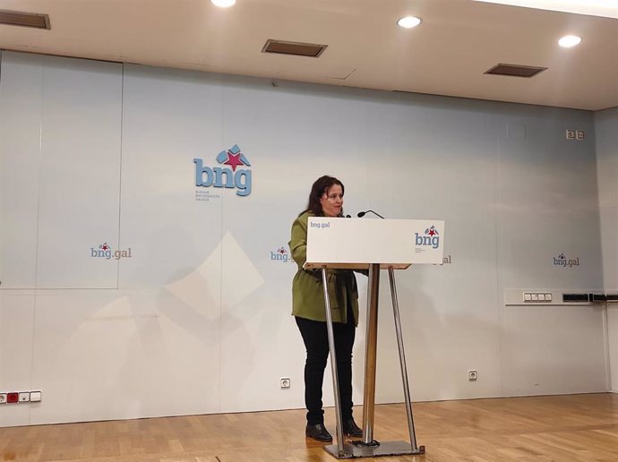La eurodiputada del BNG Ana Miranda este viernes en una rueda de prensa en la sede del BNG en Santiago.