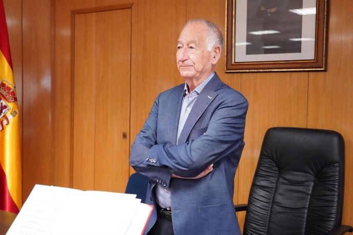 Archivo - El alcalde de Roquetas de Mar (Almería), Gabriel Amat (PP).