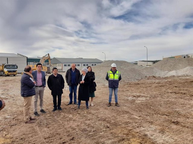 Visita a los trabajos de demolición.