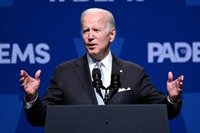 Biden, tras un año de guerra en Ucrania: "Un dictador no podrá eliminar el amor de un pueblo por su libertad"