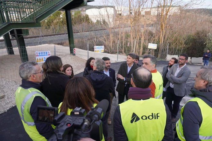 El delegado del Gobierno de España en Andalucía, Pedro Fernández, visita Loja (Granada)