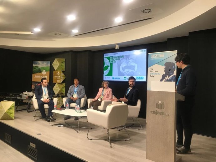 La UCAV destaca en el International AgroTech el papel de la universidad para apoyar la revolución tecnológica