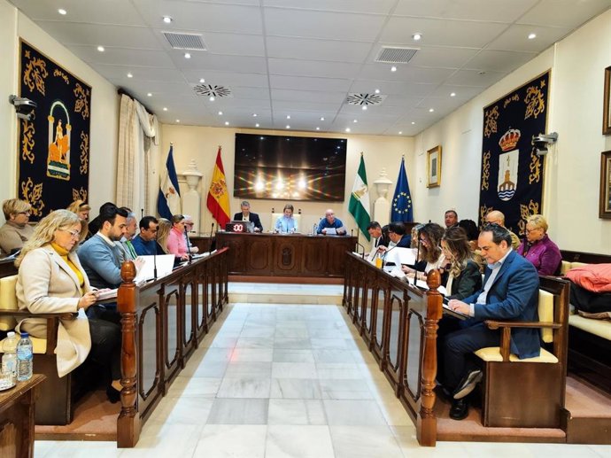 Pleno del Ayuntamiento de Alcalá de Guadaíra correspondiente a la sesión de febrero.