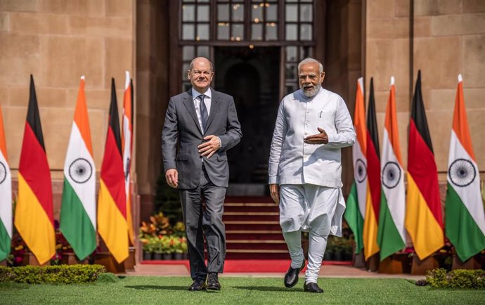 El canciller alemán Olaf Scholz y el primer ministro de India, Narendra Modi 