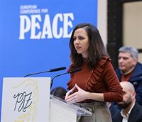 Belarra compara la guerra con el machismo por la "dominación del hombre" y defiende el feminismo para alcanzar la paz