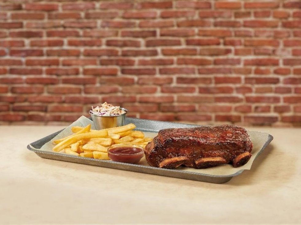 Fosters Hollywood presenta dos nuevas y únicas recetas de costillas