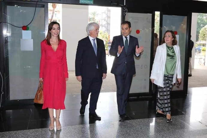 Archivo - Imagen de archivo de una visita al Colegio de Abogados de Málaga