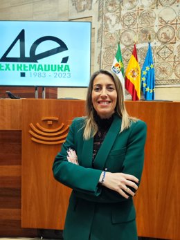 María Guardiola en el acto institucional en la Asamblea por los 40 años del Estatuto de Autonomía de Extremadura.