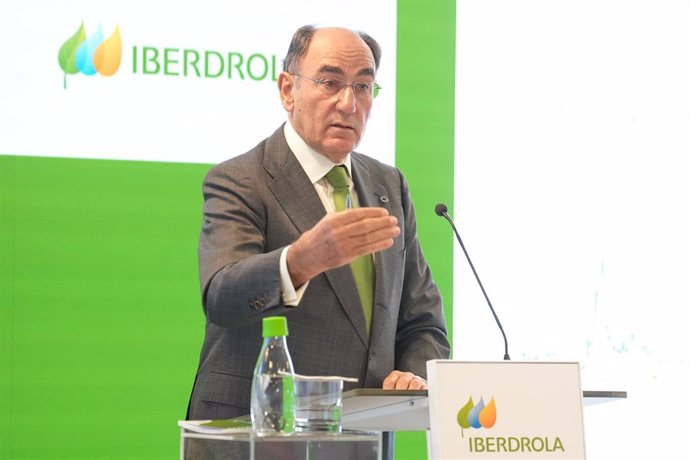 Archivo - El presidente de Iberdrola, Ignacio Sánchez Galán, interviene en un Encuentro de Deusto Business Alumni, en Torre Iberdrola, a 15 de septiembre de 2022, en Bilbao, Vizcaya, Euskadi (España). 