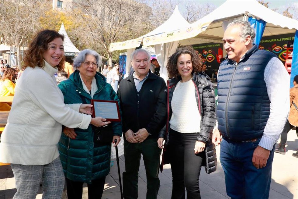 La presidenta del Govern, Francina Armengol, visita la Muestra de Cocina de Baleares y celebra el 125 aniversario de Destilleries Nadal, del Grupo Túnel