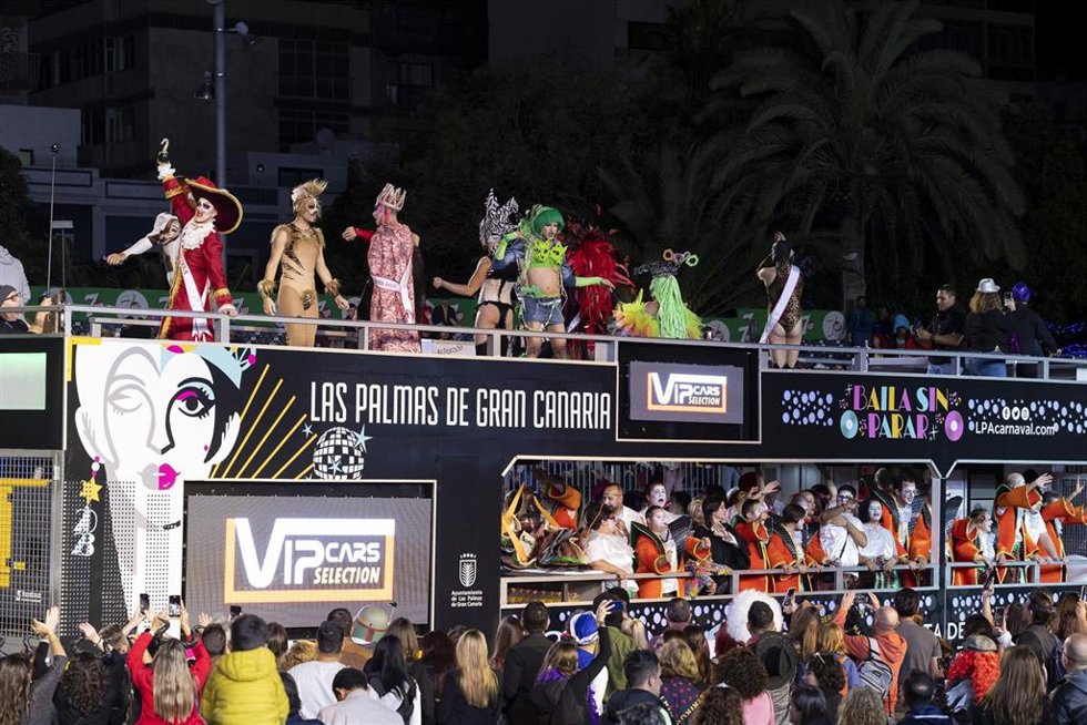 Gran desfile de grupos del Carnaval
