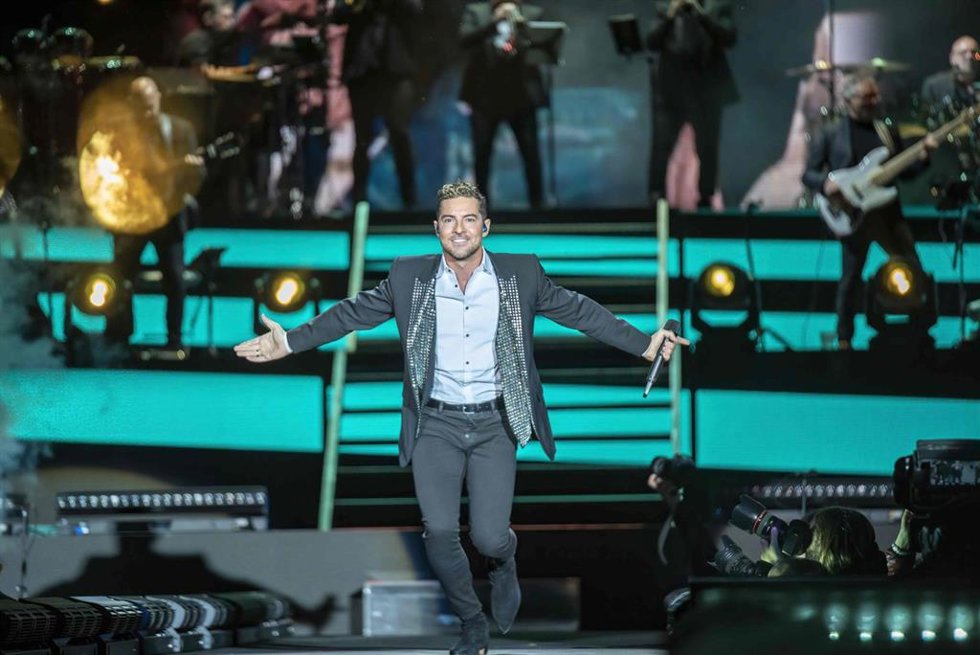 David Bisbal en el concierto por su vigésimo aniversario profesional en el Estadio de los Juegos Mediterráneos de Almería