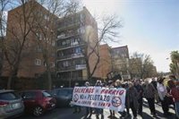 Centenares de personas protestan contra el "pelotazo especulativo" de Ermita del Santo